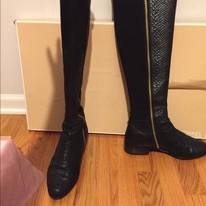 Michael kors black boots 7.5